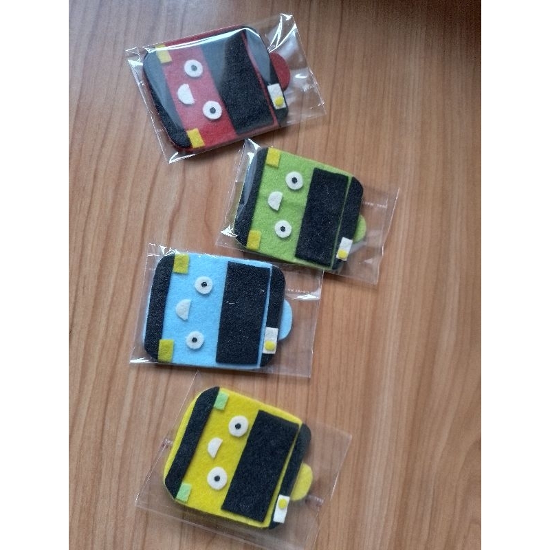 

amplop lebaran karakter tayo