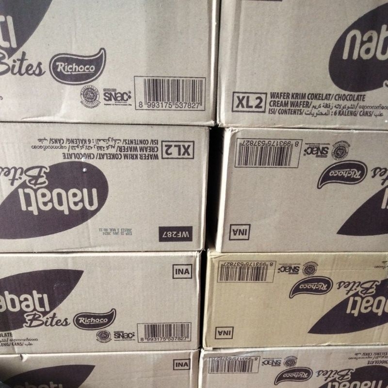 

NABATI KALENG COKLAT - KEJU - 287GR KARTONAN ISI 6KALENG