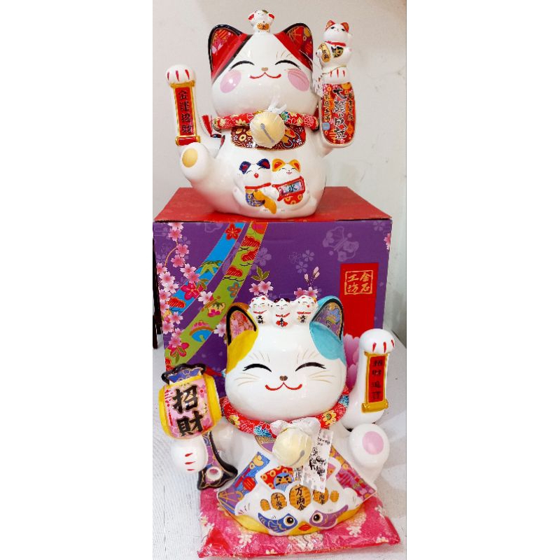 Manekineko Baterai Keramik / Kucing Hoki Keramik 30cm / Manekoneki Large / Pajangan Kucing Keramik