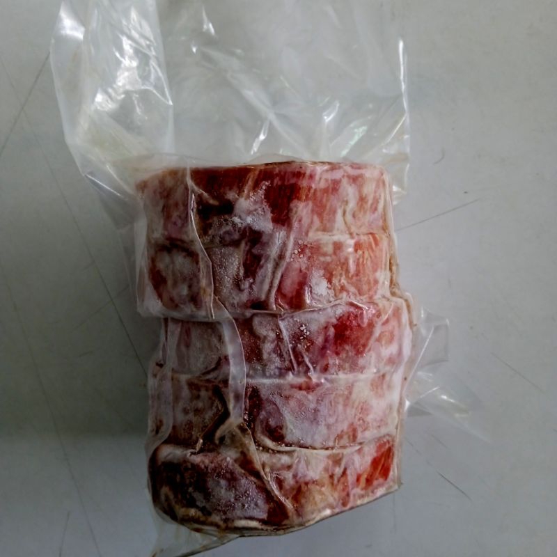 

TENDERLOIN STEAK DAGING PREMIUM WAGYU MELTIQUE 1KG 5 SLICE