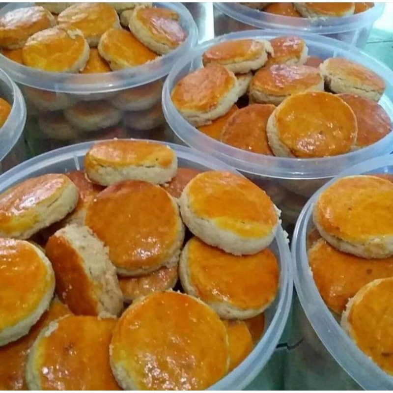 

Kue Kacang Asli jember berat 1kg isi 50-55pc