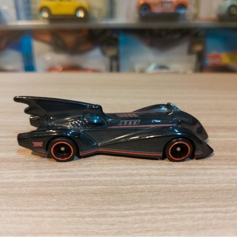 HOT WHEELS BATMOBILE LOOSE - SUPER TREASURE HUNT - THS - STH