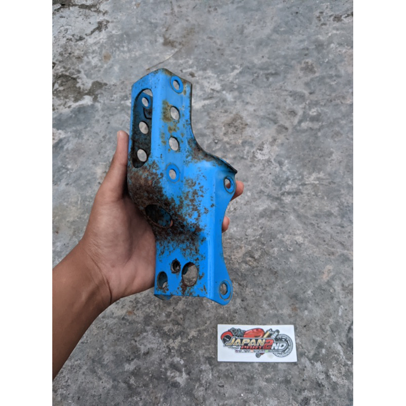 DUDUKAN MESIN TLR BIRU ORIGINAL PAINT, pangkon mesin tlr ori