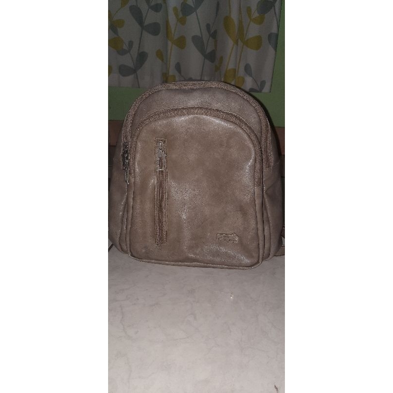 Preloved Tas Ransel Rumah Warna