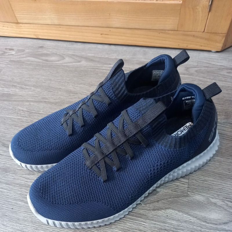 Sepatu Skechers Karnell 232048