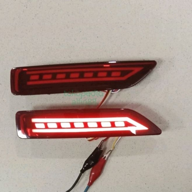 Lampu Reflektor mobil Honda Mobilio/BRV