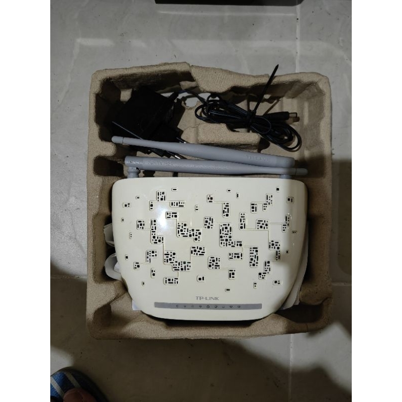 Modem TP-LINK TD-W8151N Oval Modem Router Acces Point