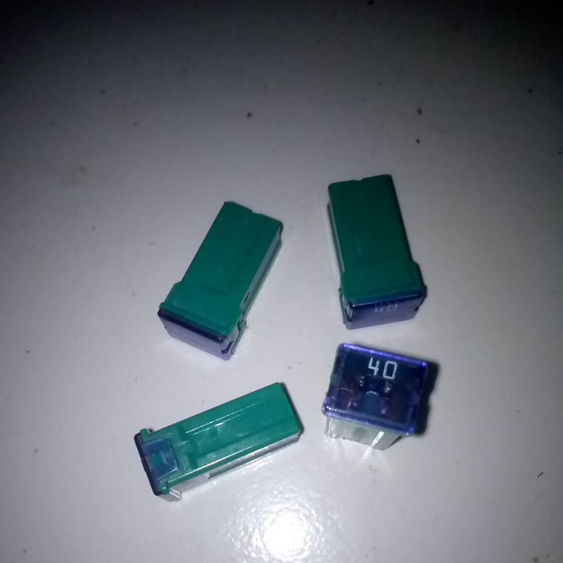 sekring pusat,fuse box sekring 40A,,avanza xenia Terios agya nissan hyunday,, original