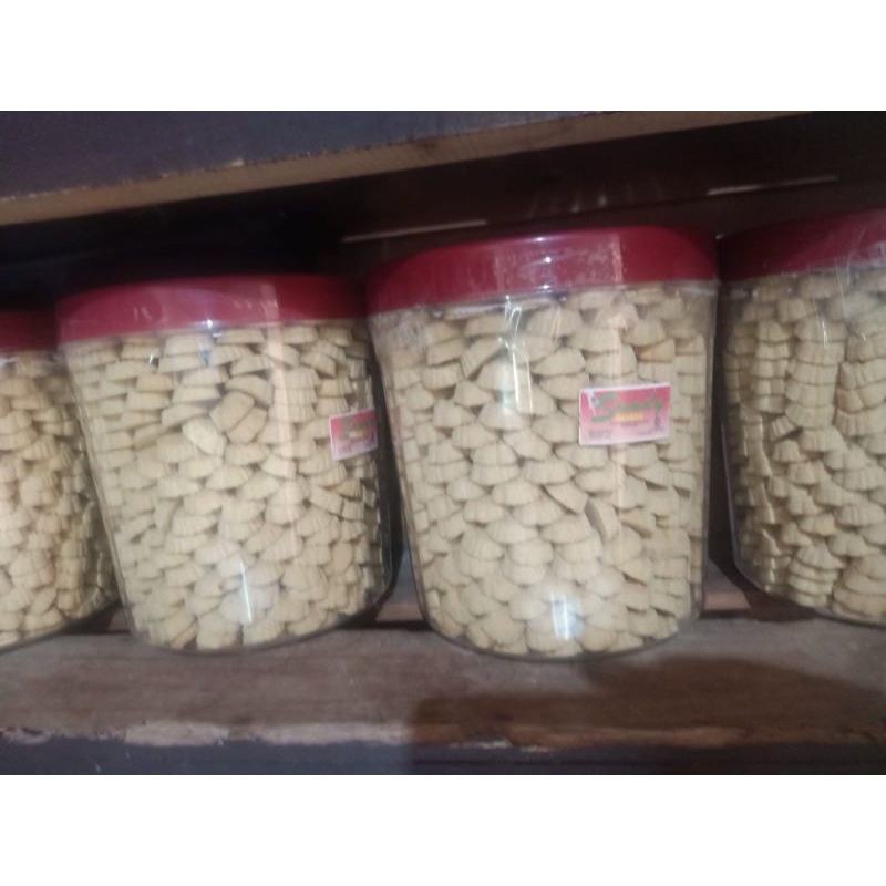 

KUE PUTU KACANG HIJAU KHAS PONTIANAK