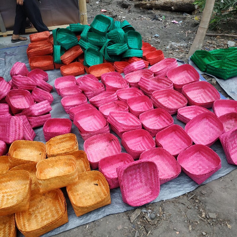 Besek Warna | Besek Bambu Warna | Besek Bambu Lebaran | Besek bambu hampers | Besek bambu ramadhan