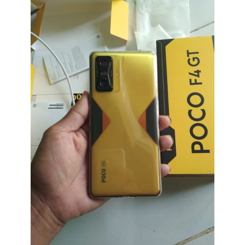 Poco F4GT second