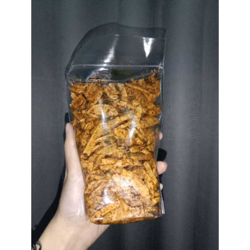 

200 grm / Basreng stik bumbu pedas gurih daun jeruk / Basreng pedas gurih