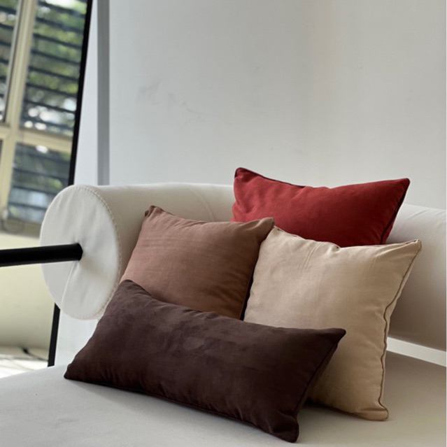 Bantal Sofa Suede 40x40 (Termasuk bantal &amp; sarung)