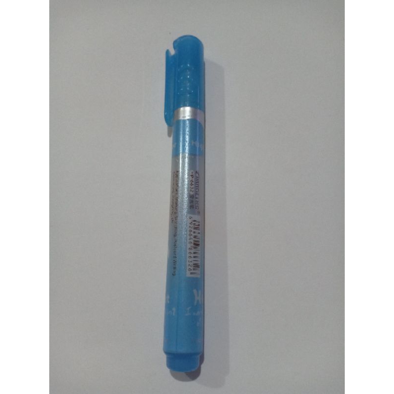 

highlighter marker blue