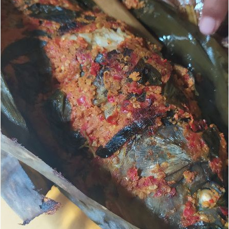 Pepes Ikan Mas Tulang Lunak Berat 500-600 gram