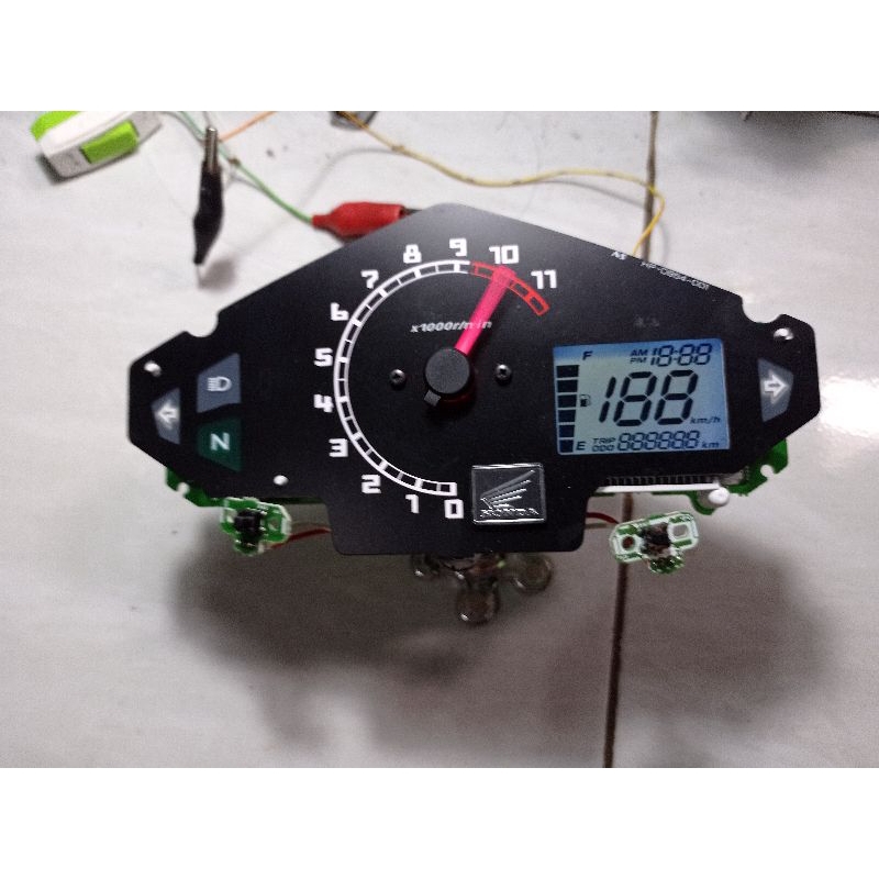 mesin speedometer honda Megapro monoshock SECOND original