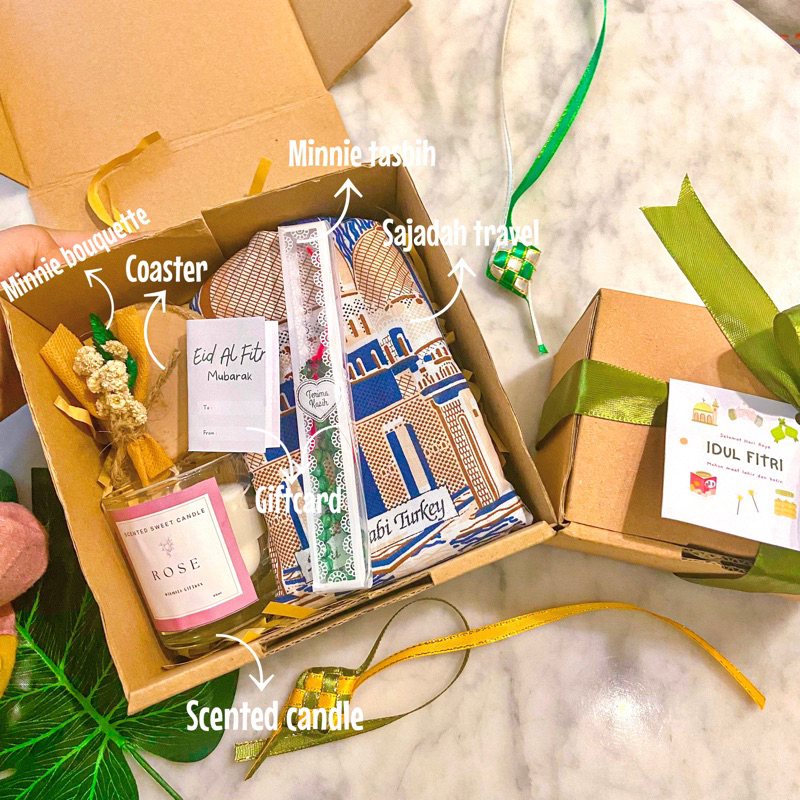 

GIFT BOX SCENTED CANDLE MIX RAMADHAN EDITION | HAMPERS FOR RAMADHAN | GIFT IDUL FITRI