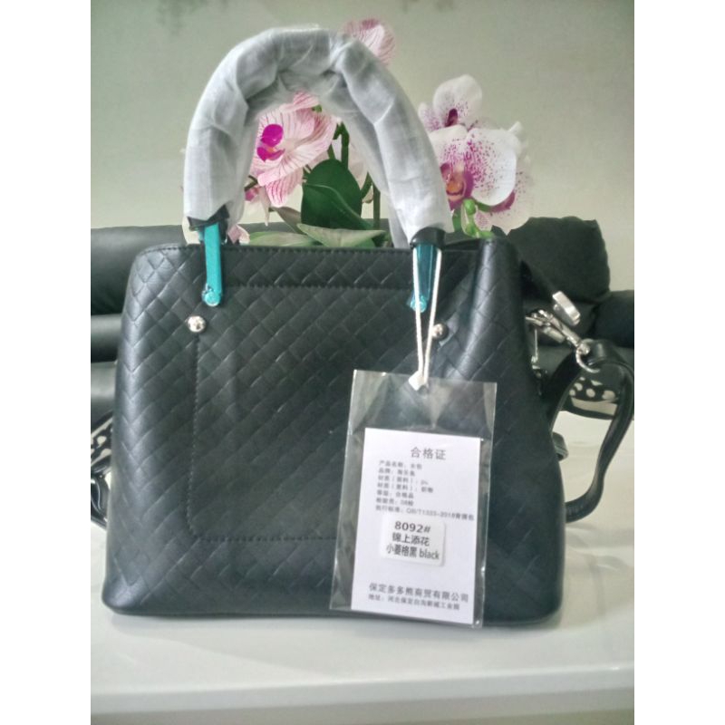 8092 black tas slempang premium Taoleyu tas sling bag