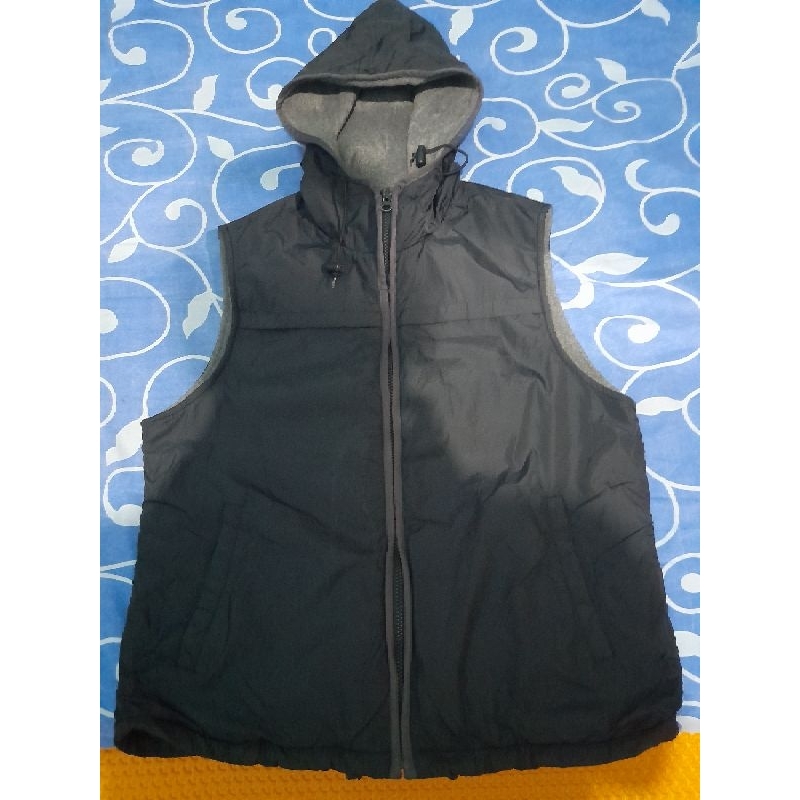 Vest (Rompi) Uniqlo Hoodie