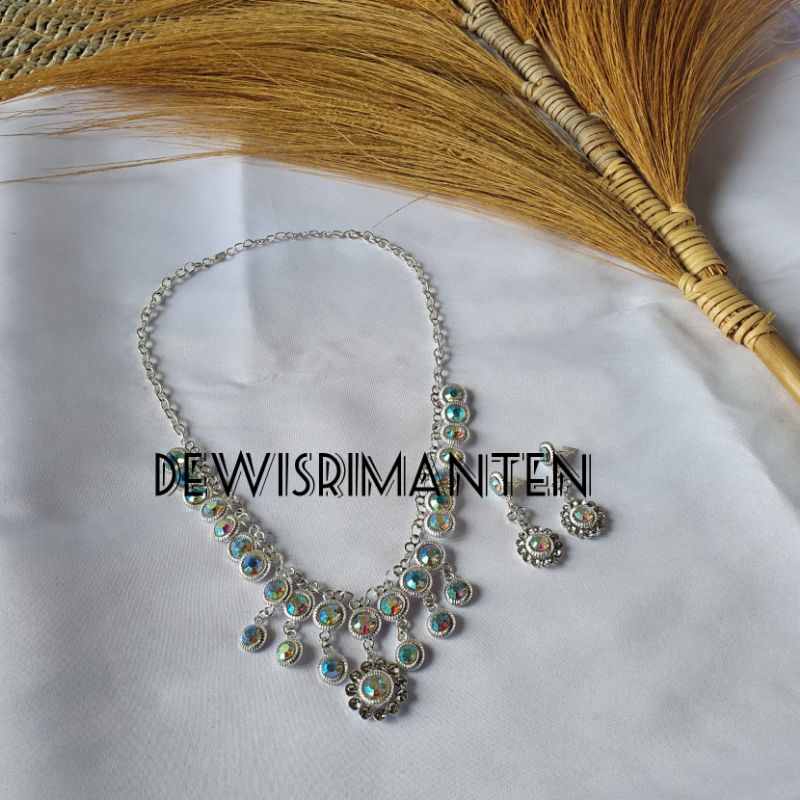 kalung cantik+giwang