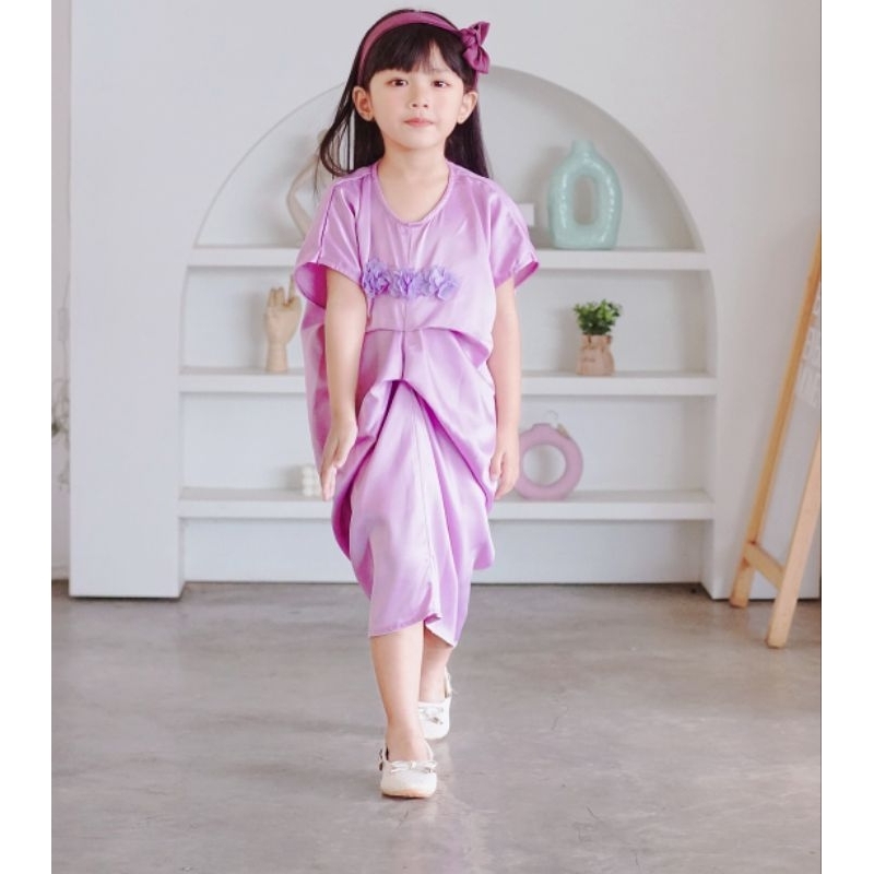 Little Mazzy- Lilac Flower Kaftan Anak