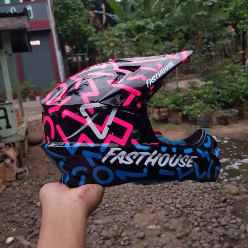 repaint helm untuk sepeda / helm sepeda gunung MTB