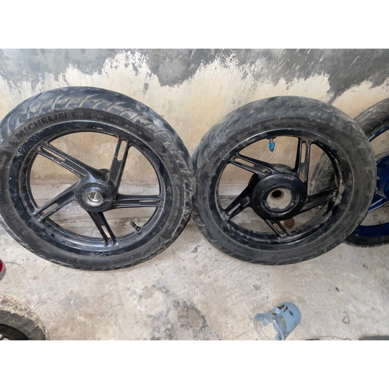 Velg pcx cbu original thailand