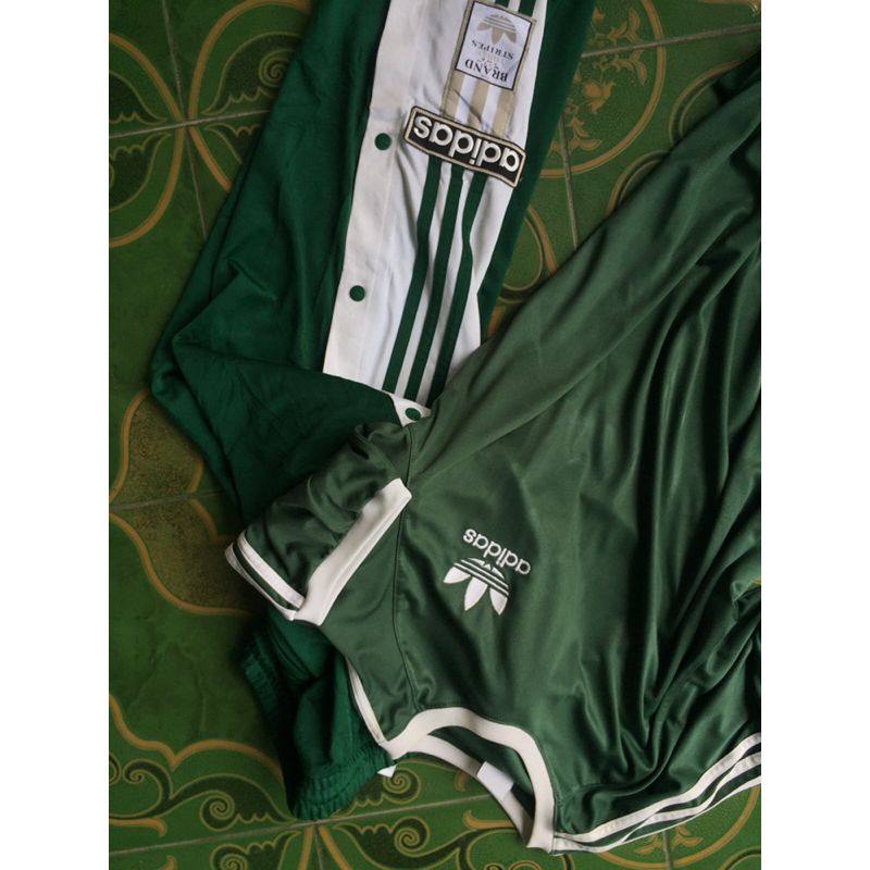 trackpants adibreak tshirt adidas green