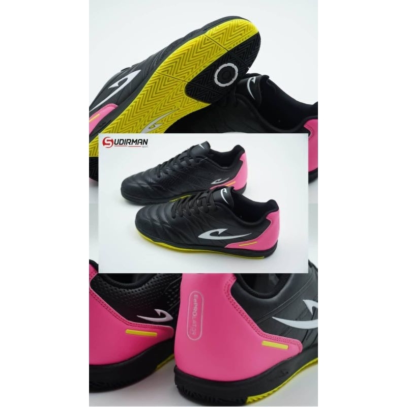Eeprolator Sepatu futsal Eepro