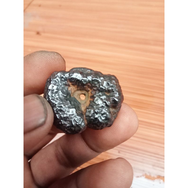 Batu combong selonatah Asli