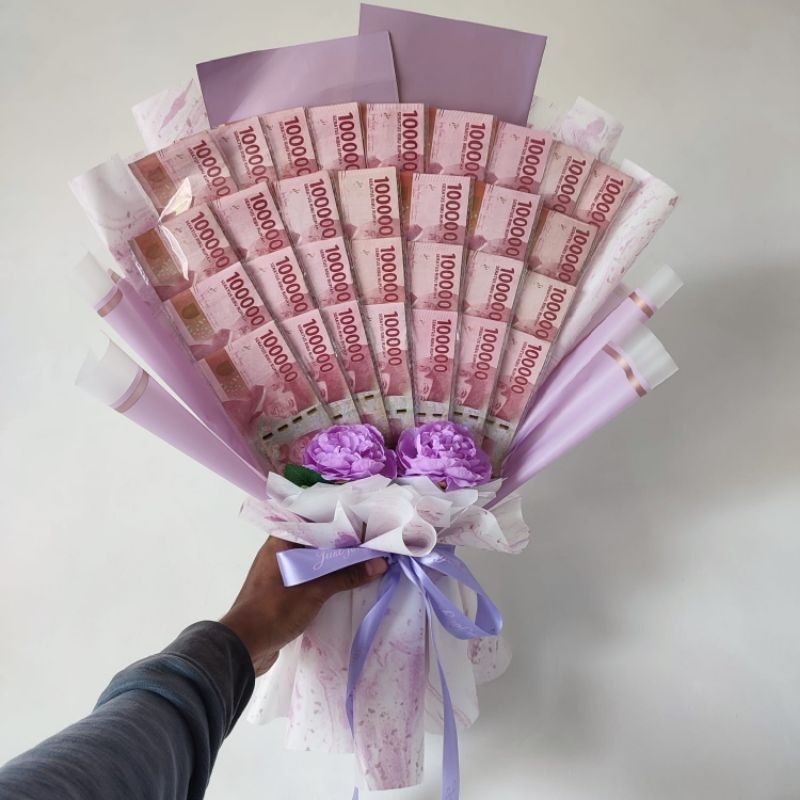 Buket bouquet wisuda pernikahan ulang tahun dan acara besar bisa request warna dan tambah kartu ucapan