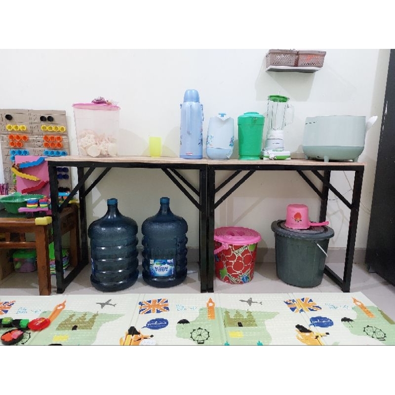 (PRELOVED) DIJUAL 2 MEJA LIPAT MINIMALIS