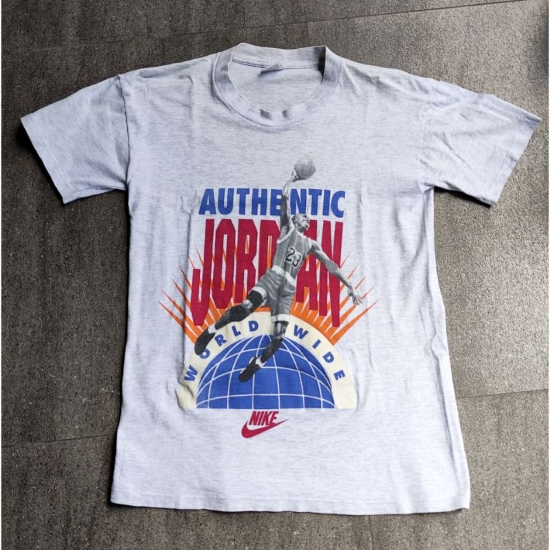 kaos Tshirt nike vintage 90s original air jordan used