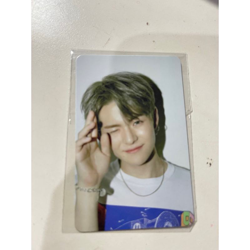 booked-pc yoshi wink