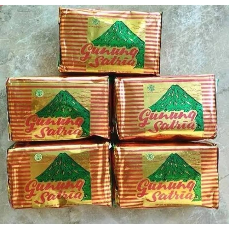 

B.O.P Teh Gunung Satria bubuk/Tubruk 40gr