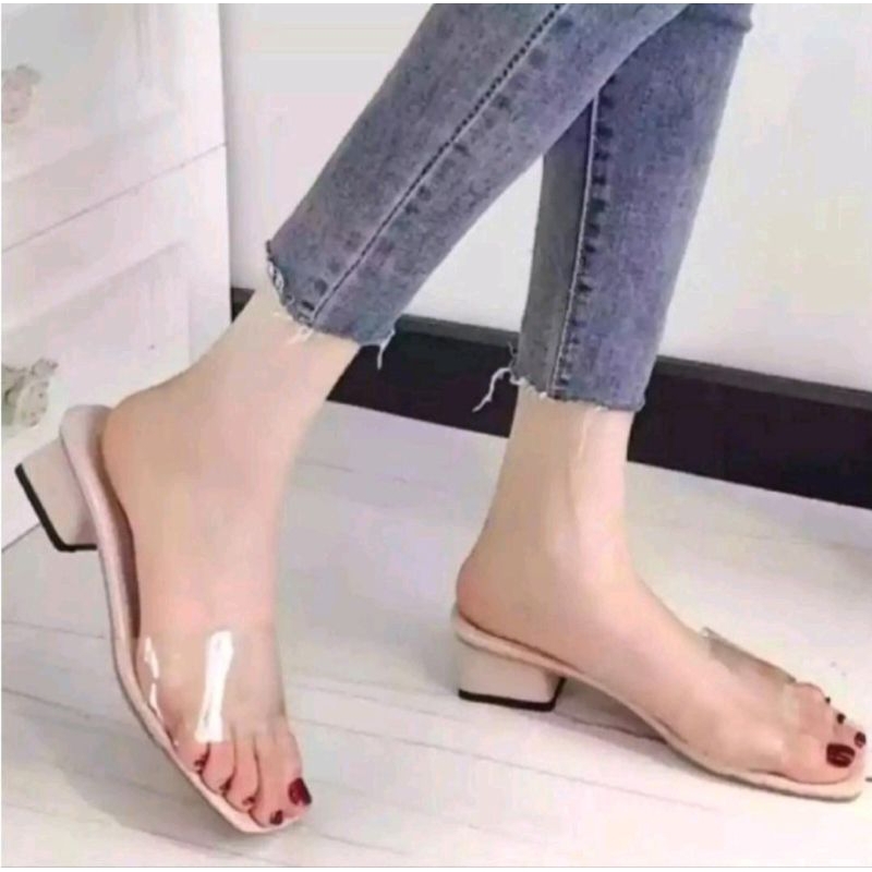 sandal hak tahu mika bening 3cm