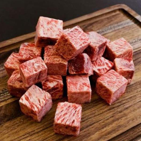 Saikoro Meltique Cubes Premium 250gr / Daging Sapi Meltik