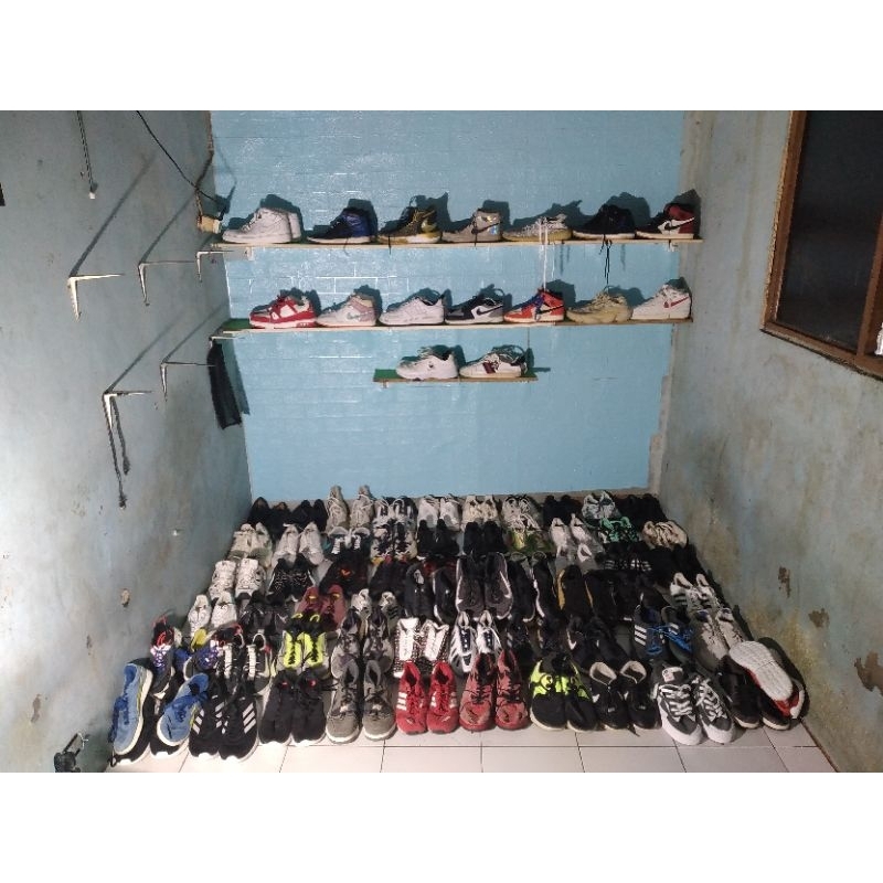 sepatu second brand