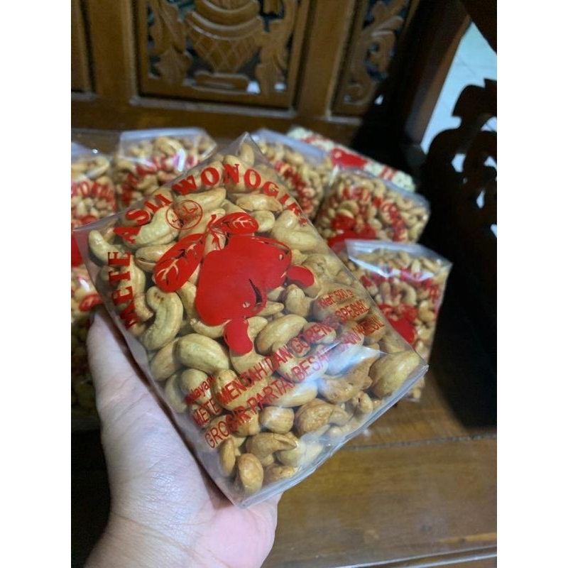 

Kacang Mete Asli Wonogiri