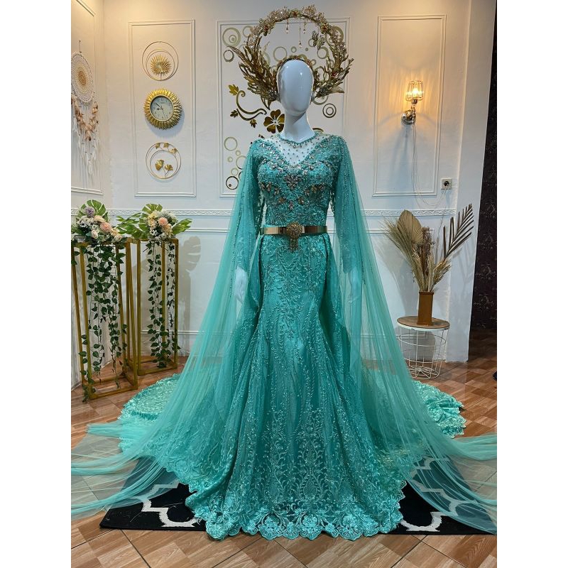 Kebaya pengantin modern  | Kebaya pengantin modern duyung berekor