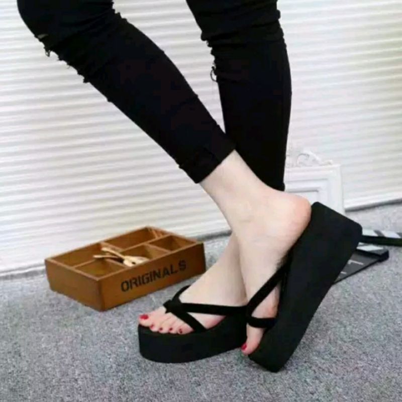 SENDAL WEDGES  WANITA DEWASA TALI SILANG