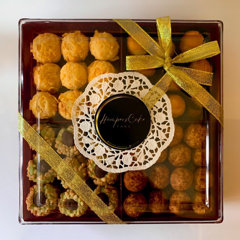 

KUE KERING NASTAR, CORNFLAKE, PALM CHEESE, THUMBPRINT HAMPERS KUE LEBARAN