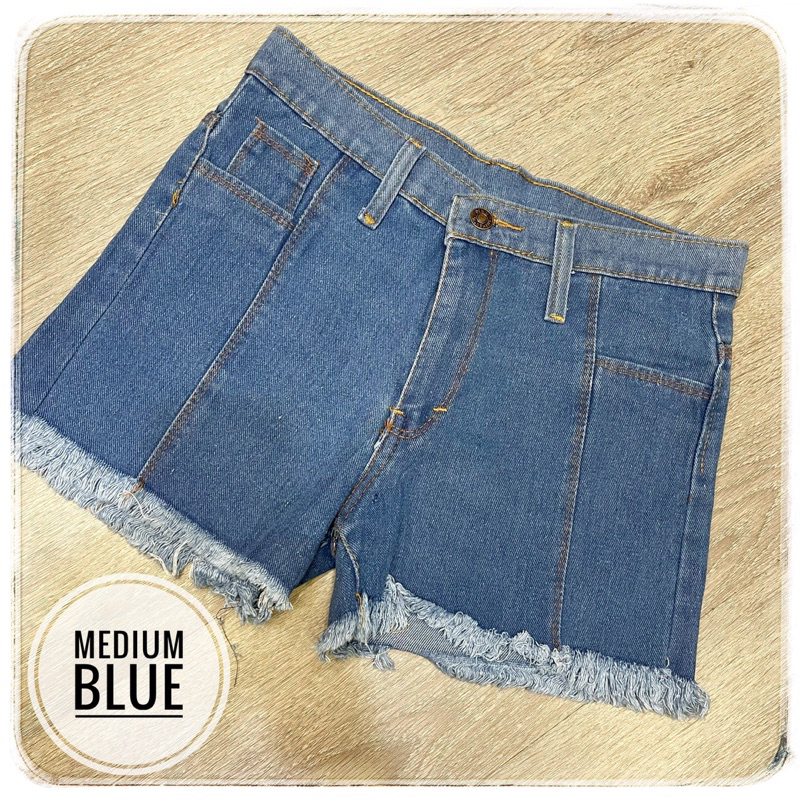 Celana Pendek Jeans Rawis / Hotpants Jeans Difio / Celana Pendek Tulang Jumbo 27-34