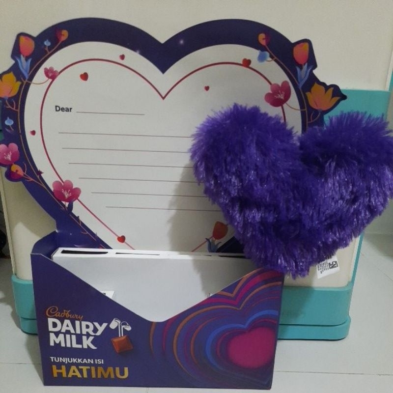 

Cadbury Bucket Ultah Gift Kado Valentine Big Size (JUAL BOX BONEKA SAJA)