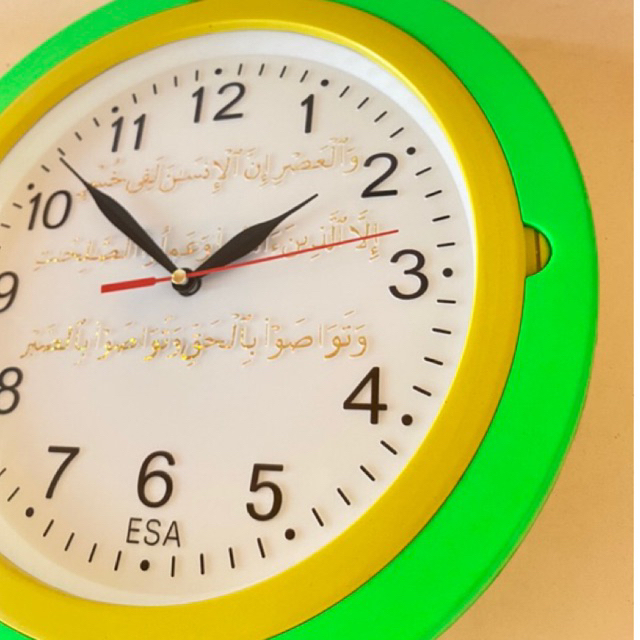 Jam dinding ayat al-asr quran kaligrafi masjid hijau bagus murah diameter 27 cm /534 575