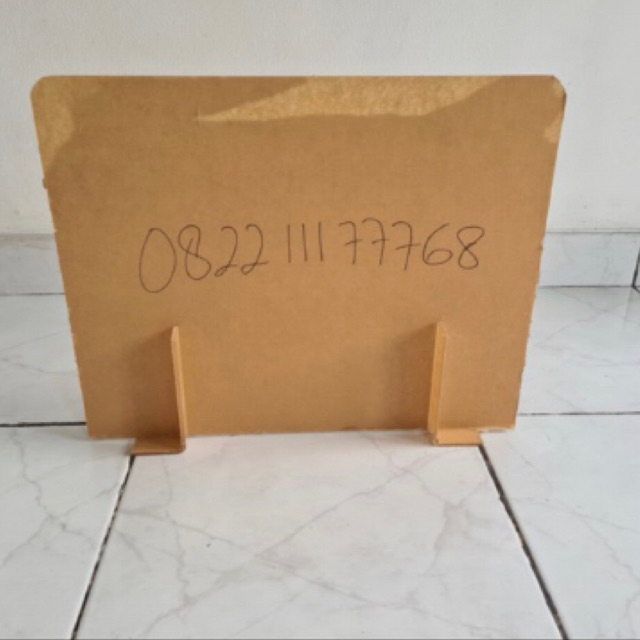 akrilik 3mm x 80cm x 40cm