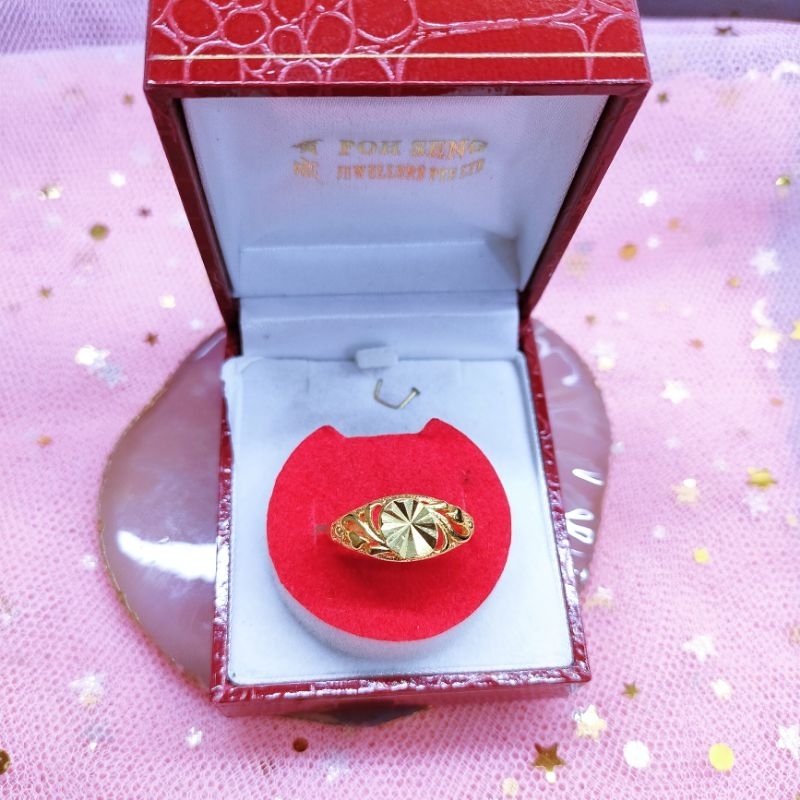 Cincin Wanita Titanium Anti Karat Lapis Emas 24K