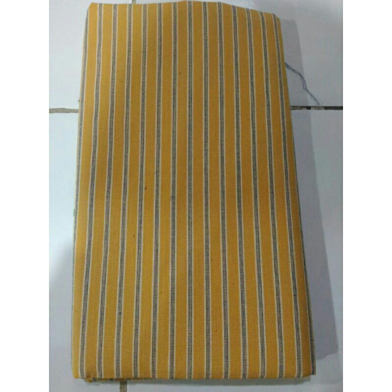 KAIN TENUN LURIK JAWA TENGAH