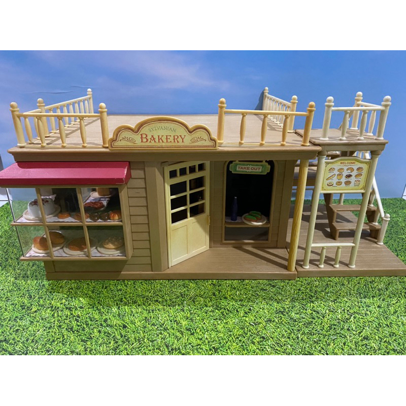 sylvanian forest bakery & carry case