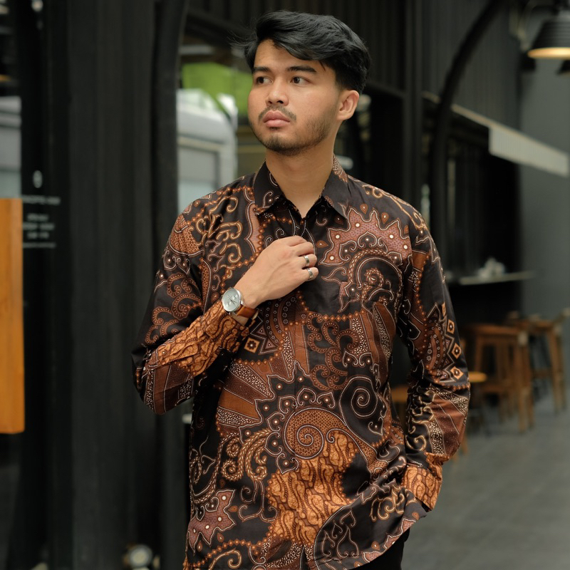 Batik Ayman - ARKHA | Kemeja Batik Pria Katun Solo Halus